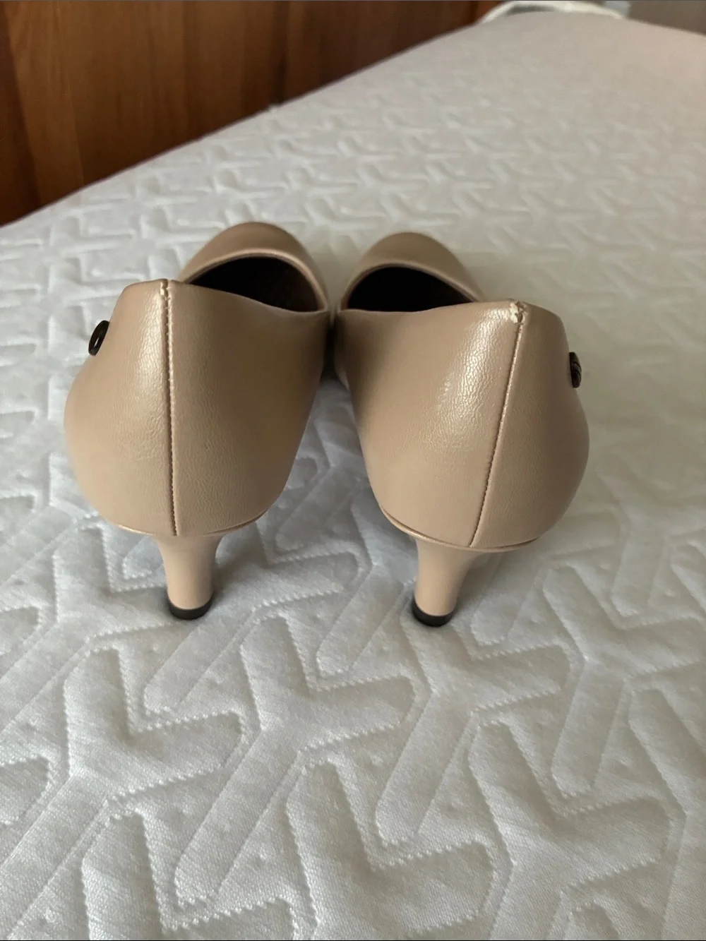 Life Stride Beige Mid Heel Pump - Classic Neutral Women's Shoes